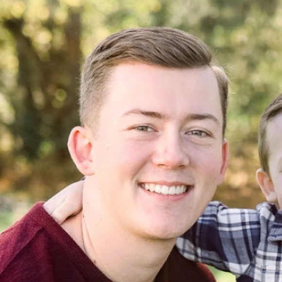 Meet your Posher, Zach - Picture 1 of 1